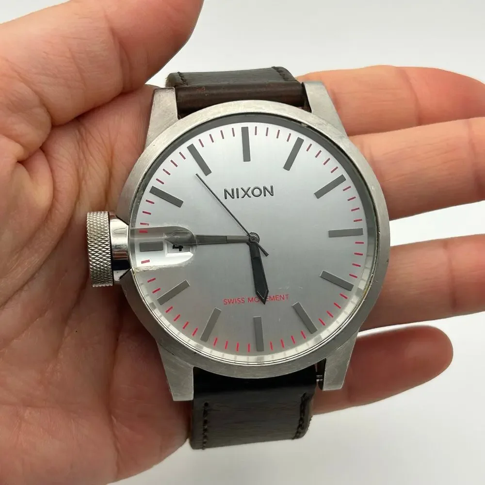 Nixon “The Chronicle” Lefty Mens Watch Silver Brown Leather Working New Battery